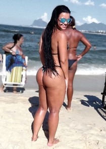 maya pryce naked