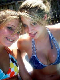 bella thorne nude